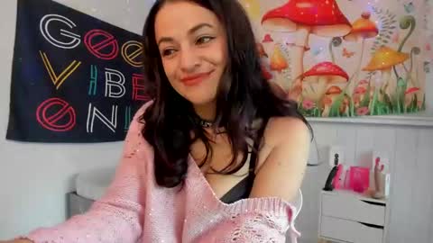 Azucena R online show from 20, 10, 2025