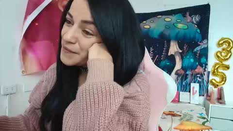Azucena R online show from 27, 5, 2026