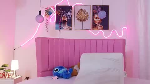 PRINCESS AZUL. online show from 14, 5, 2026