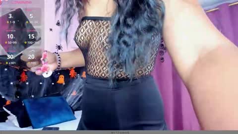 Snapshot of azul_moonn chatting on 22, 10, 2025 azul_moonn online show from 22, 10, 2025