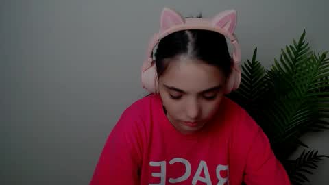 Snapshot of azumi_chan_ chatting on 14, 9, 2025 azumi_chan_ online show from 14, 9, 2025