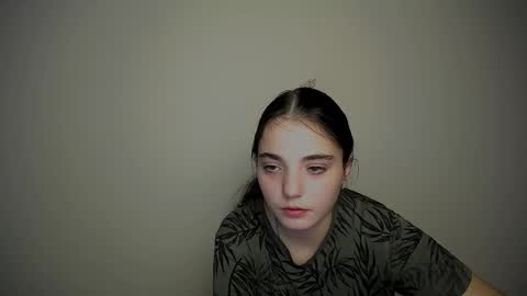 Snapshot of azumi_chan_ chatting on 26, 9, 2025 azumi_chan_ online show from 26, 9, 2025