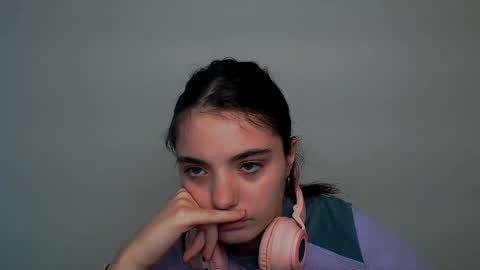 Snapshot of azumi_chan_ chatting on 22, 10, 2025 azumi_chan_ online show from 22, 10, 2025