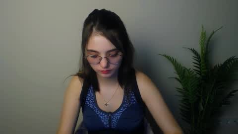 azumi_chan_ online show from 19, 3, 2026