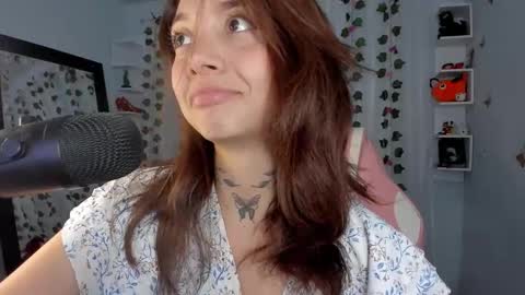 azumi saan online show from 12, 11, 2025