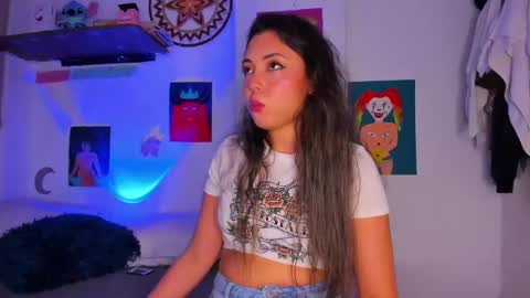 azumie online show from 20, 2, 2025