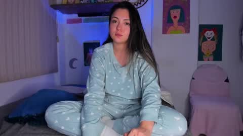 azumie online show from 6, 3, 2025