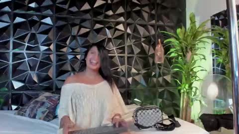 Snapshot of azuraby chatting on 2, 12, 2024 Azuraby online show from 2, 12, 2024