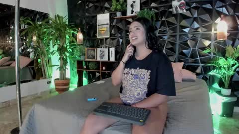 Snapshot of azuraby chatting on 17, 9, 2025 Azuraby online show from 17, 9, 2025