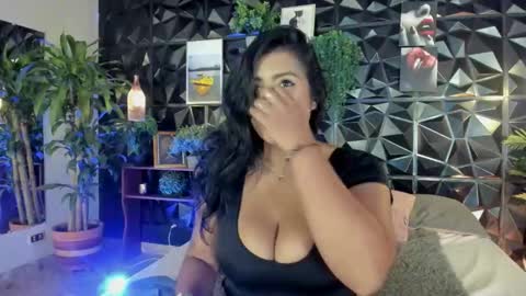 Snapshot of azuraby chatting on 17, 10, 2025 Azuraby online show from 17, 10, 2025