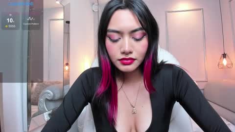 Azura online show from 18, 2, 2025