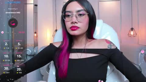 Azura online show from 7, 3, 2025