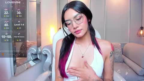 Azura online show from 27, 11, 2025