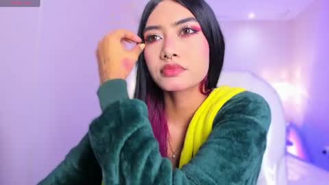 Snapshot of azurakindong chatting on 30, 6, 2026 Azura online show from 30, 6, 2026