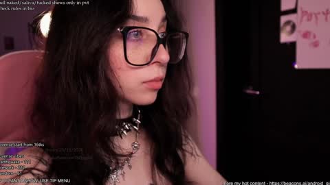 Snapshot of b0pppo chatting on 29, 12, 2024 your fuckdoll sub girl MORE ME online show from 29, 12, 2024