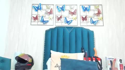 Snapshot of b3k_afrodict chatting on 9, 11, 2025 Anny online show from 9, 11, 2025