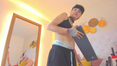 Snapshot of b3k_afrodict chatting on 13, 11, 2025 Anny online show from 13, 11, 2025