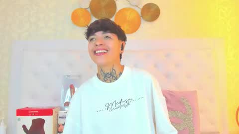 Snapshot of b3k_afrodict chatting on 24, 11, 2025 Anny online show from 24, 11, 2025