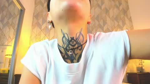 Anny online show from 8, 5, 2026