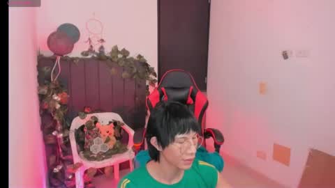 Snapshot of baaby_boyy chatting on 17, 4, 2026 odeley online show from 17, 4, 2026