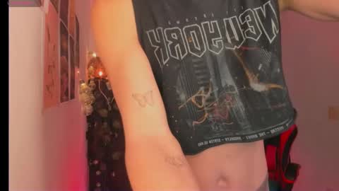 Snapshot of baaby_boyy chatting on 30, 4, 2026 odeley online show from 30, 4, 2026