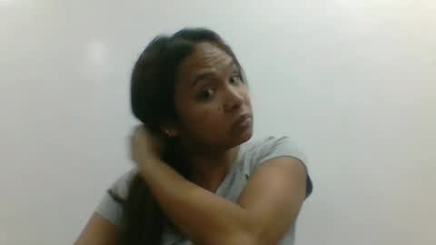 Snapshot of babaeng_sygbin chatting on 4, 3, 2025 marie online show from 4, 3, 2025