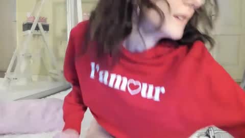 babby_jewel online show from 15, 1, 2025