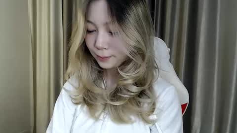 Snapshot of babby_rabbit_ chatting on 20, 10, 2025 Cute Raby online show from 20, 10, 2025