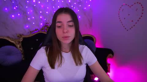 Snapshot of babe_dollie chatting on 24, 2, 2026 Babe online show from 24, 2, 2026