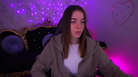 Snapshot of babe_dollie chatting on 28, 2, 2026 Babe online show from 28, 2, 2026