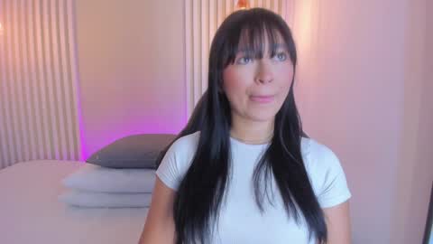 Snapshot of babe_katty chatting on 17, 4, 2026 Katty online show from 17, 4, 2026
