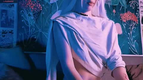 Snapshot of babe_moister chatting on 14, 9, 2025 babe_moister online show from 14, 9, 2025