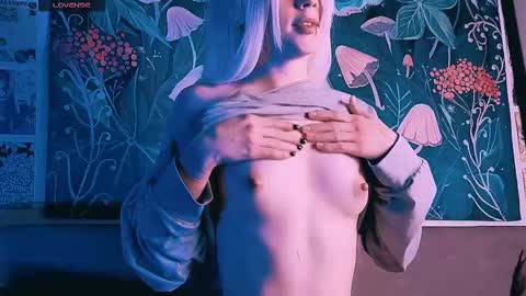 babe_moister online show from 18, 9, 2025