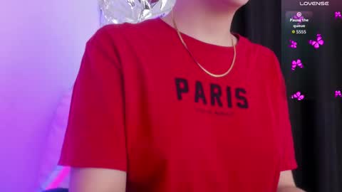 Snapshot of babeblair chatting on 17, 10, 2025 Queen B online show from 17, 10, 2025