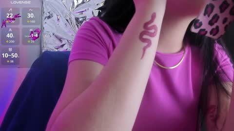 Snapshot of babeblair chatting on 7, 4, 2026 Queen B online show from 7, 4, 2026