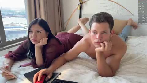 Luna and Medina online show from 21, 6, 2026