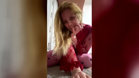 Baby Blonde online show from 13, 5, 2026