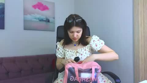 Snapshot of baby_evalena chatting on 2, 5, 2026 Evalena maybe just Eva online show from 2, 5, 2026