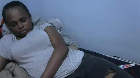 Snapshot of baby_fayyan chatting on 19, 12, 2025 baby_fayyan online show from 19, 12, 2025