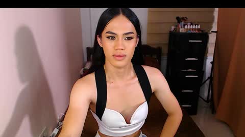 Nathalia online show from 30, 9, 2025