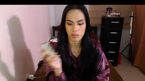 Nathalia online show from 4, 10, 2025