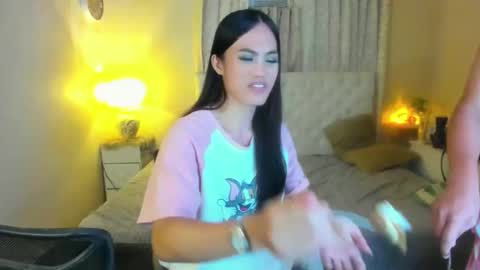 Nathalia online show from 4, 2, 2026