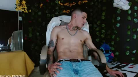 Snapshot of baby_gio chatting on 22, 12, 2024 OF GxoXabs online show from 22, 12, 2024