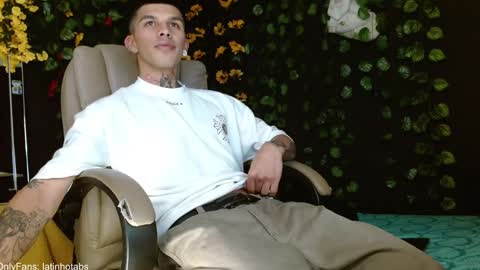 Snapshot of baby_gio chatting on 26, 12, 2024 OF GxoXabs online show from 26, 12, 2024