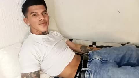 Snapshot of baby_gio chatting on 25, 2, 2025 OF GxoXabs online show from 25, 2, 2025