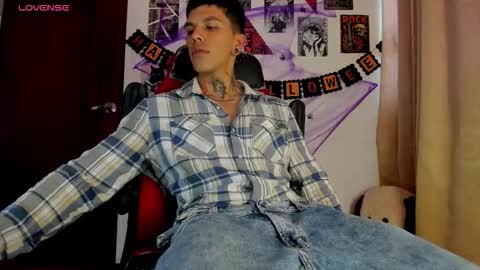 Snapshot of baby_gio chatting on 17, 10, 2025 OF GxoXabs online show from 17, 10, 2025