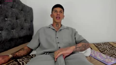 Snapshot of baby_gio chatting on 3, 11, 2025 OF GxoXabs online show from 3, 11, 2025