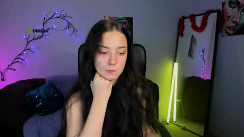 baby online show from 1, 12, 2025