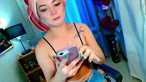 Snapshot of baby_kira1988 chatting on 7, 3, 2026 Your Baby Kira online show from 7, 3, 2026