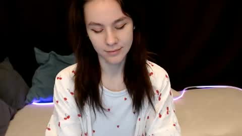 Snapshot of baby_kitte chatting on 21, 12, 2024 baby_kitte online show from 21, 12, 2024